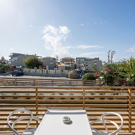 Ostrakon Suites Agia Marina Exterior foto